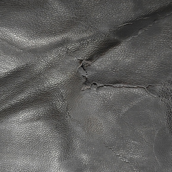 Bailey 44 Medium Black Faux Leather Metallic Crop Flare Hem Lupine Capri Pants - Picture 5 of 14